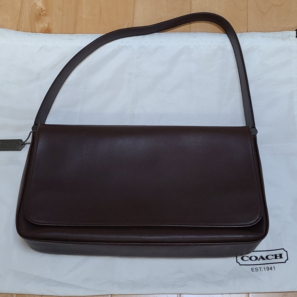 Coach leather women's shoulder bag
